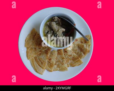 Isolated Roti with Thai green curry chicken Stock Photo