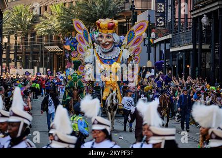 New Orleans, Louisiana, USA. 1st Mar, 2022. The Krewe of Rex parades during Fat Tuesday Mardi Gras celebrations in New Orleans, Louisiana USA on March 01, 2022. Mardi Gras parades and festivities were cancelled in the city last year due to the Covid-19 pandemic. (Credit Image: © Dan Anderson/ZUMA Press Wire) Stock Photo