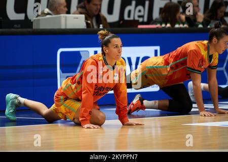 Valencia, Spain. 01st Dec, 2022. Queralt Casas #9 of Valencia Basket seen during the Endesa Women's League at Fuente de San Luis Sport Hall.Final score; Valencia Basket 91:34 Barca Basquet CBS. Credit: SOPA Images Limited/Alamy Live News Stock Photo