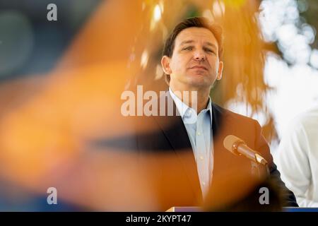 Orlando, USA. 01st Dec, 2022. Florida Governor Ron DeSantis during a press conference in Miami, Florida on December 1, 2022. Governor DeSantis announced awards totaling $22.7 million to support water quality improvements and protection of Biscayne Bay. “Protecting our environment has been a priority since the first day I took office,” said Governor Ron DeSantis. (Photo by Ronen Tivony/Sipa USA) *** Please Use Credit from Credit Field *** Credit: Sipa USA/Alamy Live News Stock Photo