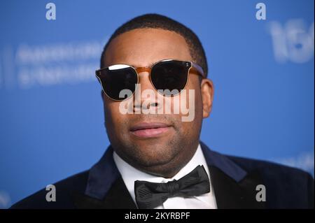 New York, USA. 01st Dec, 2022. Kenan Thompson attends the American Museum of Natural History's 2022 Museum Gala in New York, NY, December 1, 2022. (Photo by Anthony Behar/Sipa USA) Credit: Sipa USA/Alamy Live News Stock Photo