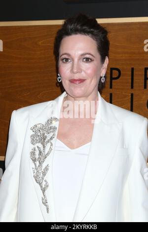 LOS ANGELES - DEC 1: Olivia Colman at the Empire of Light Los Angeles