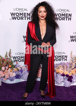 Los Angeles, United States. 01st Dec, 2022. LOS ANGELES, CALIFORNIA, USA - DECEMBER 01: American actress Kat Graham arrives at the L'Oreal Paris' Women Of Worth Celebration 2022 held at The Ebell of Los Angeles on December 1, 2022 in Los Angeles, California, United States. (Photo by Xavier Collin/Image Press Agency) Credit: Image Press Agency/Alamy Live News Stock Photo