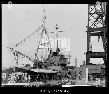 ATF 106 Mobala , Ships, Naval Vessels, Boats, Naval History, Navy Stock Photo