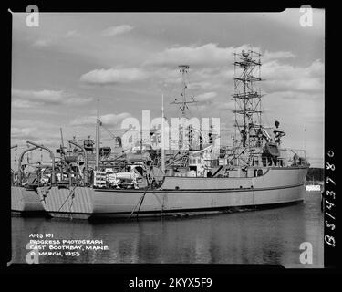 AMS-101 , Ships, Naval Vessels, Boats, Naval History, Navy Stock Photo