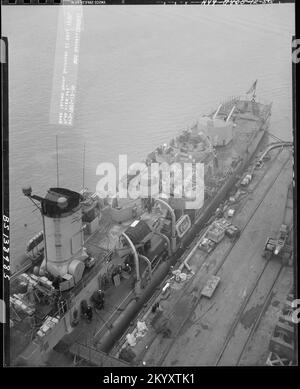 DD-845 Bausell , Ships, Naval Vessels, Boats, Naval History, Navy Stock ...