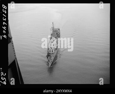 DD-776 James C. Owens , Ships, Naval Vessels, Boats, Naval History, Navy Stock Photo