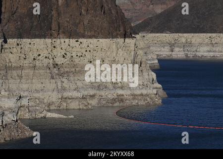 Las Vegas, United States. 16th Nov, 2022. Declining water levels due to climate change and 20 years of ongoing drought have reshaped Lake Mead's shorelines as seen in this file photo on Wednesday, November 16, 2022. Lake Mead is 26 feet lower than its current level, just 19% of the lake's full capacity and well below the federal government's predicted water level that would trigger the most severe water cuts for the Southwest. File Photo by Jim Ruymen/UPI Credit: UPI/Alamy Live News Stock Photo