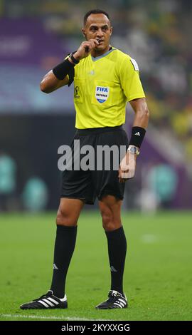 Doha, Qatar, 2nd December 2022.  Referee Ismail Elfath during the FIFA World Cup 2022 match at Lusail Stadium, Doha. Picture credit should read: David Klein / Sportimage Credit: Sportimage/Alamy Live News Stock Photo