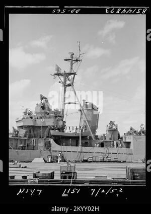 DD-565 Smalley , Ships, Naval Vessels, Boats, Naval History, Navy Stock ...