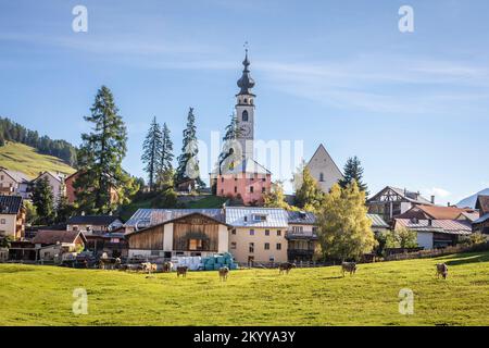 Idyllic landscape of Ftan village, Engadine, Swiss Alps, Switzerland Stock Photo