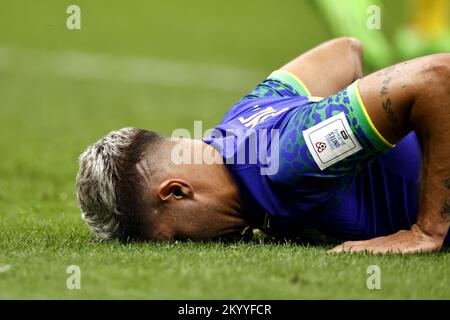Qatar. 02nd Dec, 2022. LUSAIL CITY - Bruno Guimaraes of Brazil during the FIFA World Cup Qatar 2022 group G match between Cameroon and Brazil at Lusail Stadium on December 2, 2022 in Lusail City, Qatar. AP | Dutch Height | MAURICE OF STONE Credit: ANP/Alamy Live News Stock Photo