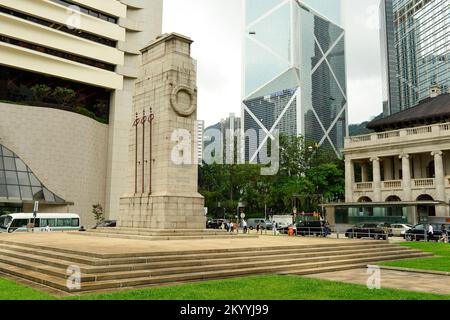 HONG KONG - MAY 06, 2015: The Cenotaph in Central. The Cenotaph is a war memorial, constructed in 1923 and located between Statue Square and the City Stock Photo