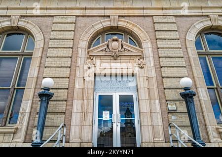 The original post office was converted to an office building in Baker City, Oregon, USA Stock Photo
