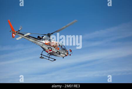 Helicopter AEROSPATIALE AS-350 B3  ECUREUIL - Chamonix Mont Blanc Hélicoptères (CMBH) Stock Photo