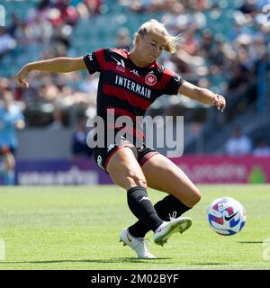 Sydney, Australia. 03rd Dec, 2022. Sophie Harding of the Wanderers kicks the ball during the match between Wanderers and Sydney FC at Marconi Stadium on December 3, 2022 in Sydney, Australia Credit: IOIO IMAGES/Alamy Live News Stock Photo