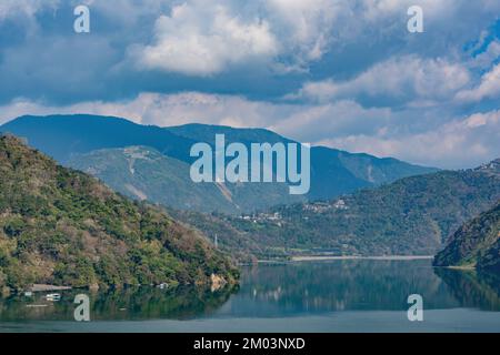 Sunny view of the Wushe Reservoir at Nantou, Taiwan Stock Photo