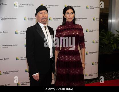 Washington DC, USA. 03rd Dec, 2022. The Edge and his wife, Morleigh Steinberg, arrive for the formal Artist's Dinner honoring the recipients of the 45th Annual Kennedy Center Honors at the Department of State in Washington, DC on Saturday, December 3, 2022. Credit: MediaPunch Inc/Alamy Live News Stock Photo