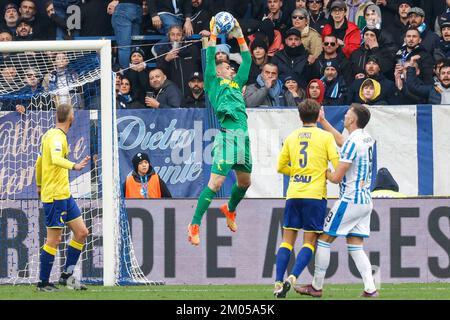 Modena, Italy. 18th Dec, 2022. Luca Tremolada (Modena) during Modena FC vs  Benevento Calcio, Italian soccer Serie B match in Modena, Italy, December  18 2022 Credit: Independent Photo Agency/Alamy Live News Stock