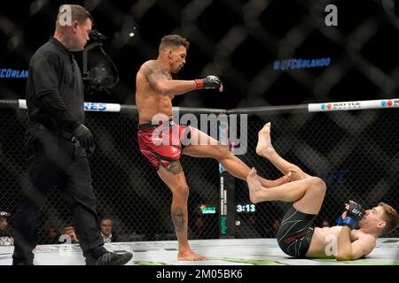 ORLANDO, FL - December 3: Eryk Anders (L) and Kyle Daukaus (R) step in the octagon for a 3-round bout at Amway Center for UFC Orlando - Thompson vs Holland : Evevnt on December 3, 2022 in ORLANDO, FL, United States. (Photo by Louis Grasse/PxImages) Stock Photo