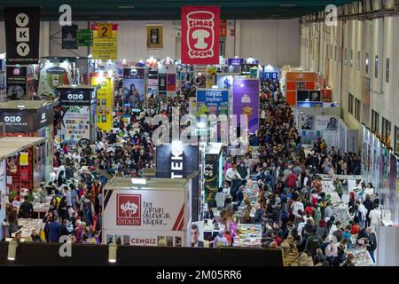 Istanbul, Turkey. December 4, 2022: The International Istanbul Book Fair opened its doors for the 39th time at TUYAP Istanbul Fair and Congress Center after the Covid-19 outbreak in Beylikduzu, Istanbul Turkiye on December 4, 2022. Organized by TUYAP, Tum FuarcÄ±lÄ±k YapÄ±m AS, in cooperation with the Turkish Publishers Association, the fair themed Book Returns to the City will continue until 11 December. (Credit Image: © Tolga Ildun/ZUMA Press Wire) Credit: ZUMA Press, Inc./Alamy Live News Stock Photo