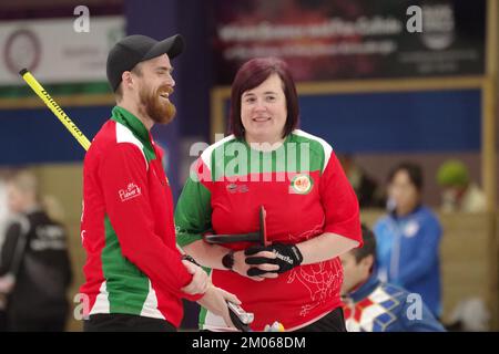 Dumfries, Scotland, 4 December 2022. Laura Beever and Garry Coombs ...