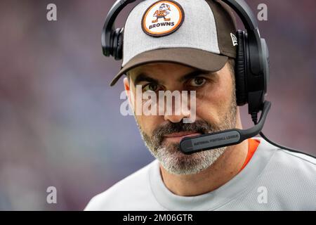 Houston, TX, USA. 4th Dec, 2022. Cleveland Browns head coach Kevin Stefanski during a game between the Cleveland Browns and the Houston Texans in Houston, TX. Trask Smith/CSM/Alamy Live News Stock Photo