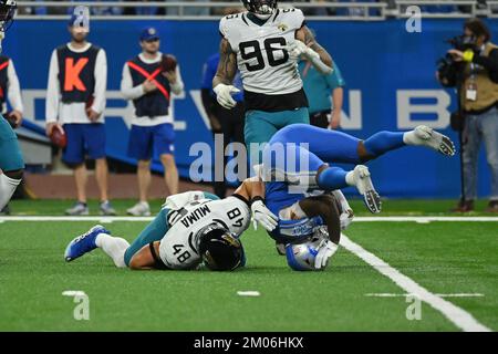 Jacksonville Jaguars linebacker Chad Muma (48) drops back in