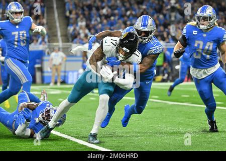 DETROIT, MI - DECEMBER 04: the game between Jacksonville Jaguars and  Detroit Lions on December 4, 20