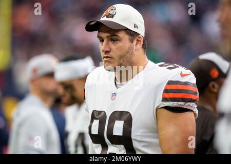 Cleveland Browns - Taven Bryan makes it official!