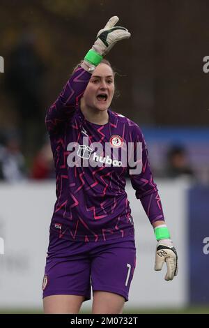 Durham, UK. 4th December 2022. Match referee Stacey Fullicks during the ...