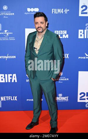 Old Billingsgate, London, UK. 4th December 2022: Jono McLeod attends the 25th British Independent Film Awards. Credit: See Li/Picture Capital/Alamy Live News Stock Photo