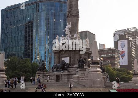 Architectural detail of The Angel of Independence, a victory column on a roundabout on the major thoroughfare of Paseo de la Reforma in Mexico City Stock Photo