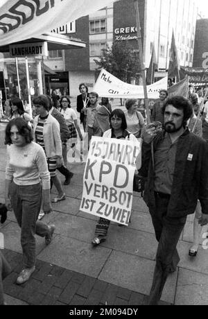 With a conference and demonstration, the German Communist Party (DKP) celebrated the 100th birthday of Karl Liebknecht in Solingen on 21.8.1971, Germa Stock Photo