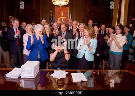 Office of the Administrator (Lisa P. Jackson) - Final Rulemaking to Establish Light-Duty Vehicle Greenhouse Gas Emission Standards and Corporate Average Fuel Economy Standards , Environmental Protection Agency Stock Photo