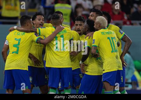 Doha, Brazil. 05th Dec, 2022. Qatar - Doha - 12/05/2022 - 2022 WORLD CUP, BRAZIL VS CORREIA DO SUL - Players from Brazil celebrate during a match against Correia do Sul at stadium 974 for the 2022 World Cup championship. Photo: Pedro Martins/AGIF/Sipa USA Credit: Sipa USA/Alamy Live News Stock Photo