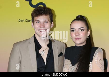 LOS ANGELES - DEC 4:  Jesse Riedel, Christina Trexler at the 2022 Streamy Awards at Beverly Hilton Hotel on December 4, 2022 in Beverly Hills, CA Stock Photo