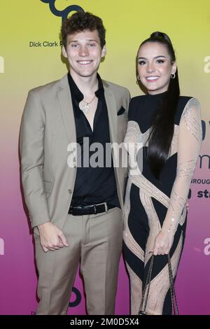 LOS ANGELES - DEC 4:  Jesse Riedel, Christina Trexler at the 2022 Streamy Awards at Beverly Hilton Hotel on December 4, 2022 in Beverly Hills, CA Stock Photo