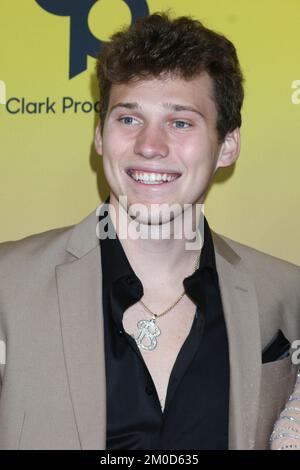 LOS ANGELES - DEC 4:  Jesse Riedel at the 2022 Streamy Awards at Beverly Hilton Hotel on December 4, 2022 in Beverly Hills, CA Stock Photo