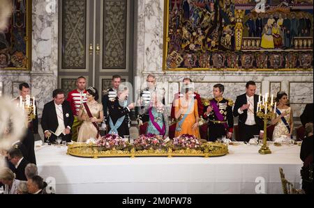 The Queen hosts a State Banquet in honour of King Philippe and Queen Mathilde. At the gala dinner, The Crown Prince Couple, Prince Joachim and Princess Marie, HH Princess Elisabeth, the government, the Belgian delegation, selected companies and others will take part. (Stine Tisvilde/POLFOTO) Stock Photo