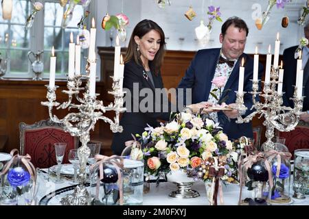 On December 6th 2018 HRH Princess Marie attended the Christmas exhibition at Voergaard Castle in Northern Jutland. The castle contains one of the largest French art collections outside France. The castle sitting rooms are decorated by Royal Court Consignor Bjarne Als of Bering House of Flowers. Stock Photo