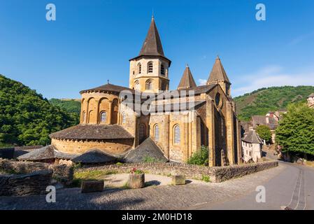 France, Aveyron, Conques, labeled One of the Most Beautiful Villages of France, stage on the way to Compostela, Sainte Foy Romanesque abbey, listed as World Heritage by UNESCO Stock Photo