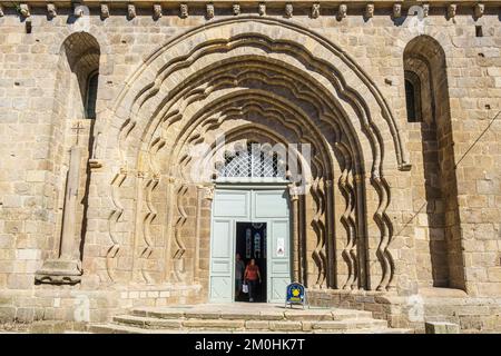 France, Creuse, La Souterraine, stage on the Via Lemovicensis or Vezelay Way, one of the main ways to Santiago de Compostela, Notre-Dame church of the 11th, 12th and 13th centuries Stock Photo