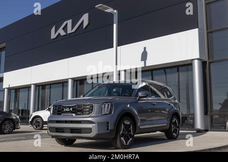 Indianapolis - Circa December 2022: Kia Telluride display at a dealership. Kia offers the Telluride in LX, S, EX and SX models. Stock Photo