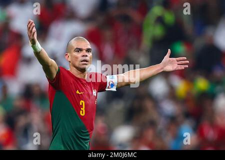Lusail, Qatar. 06th Dec, 2022. Soccer, 2022 World Cup in Qatar, Portugal - Switzerland, Round of 16, at Lusail Stadium, Portugal's Pepe gestures. Credit: Tom Weller/dpa/Alamy Live News Stock Photo