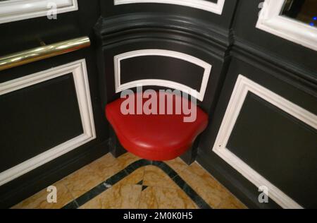 Beverly Hills, California, USA 5th December 2022 Elevator Chair at Beverly Wilshire Hotel on December 5, 2022 in Beverly Hills, California, USA. Photo by Barry King/Alamy Stock Photo Stock Photo