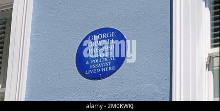 George Orwell 1903-1950, blue Plaque 22 Portobello Road Notting Hill London, England, UK, W11 3DH Stock Photo