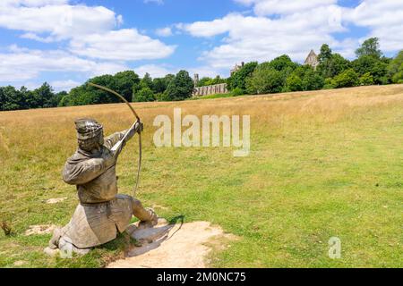 Battle Hastings East Sussex wooden statue of an archer on the battlefield trail the Battle of Hastings 1066 Battlefield Battle England UK GB Europe Stock Photo