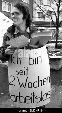 Young unemployed people demonstrated against unemployment and apprenticeship cuts in Solingen, Germany on 14.12.1074 Stock Photo