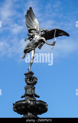 The Shaftesbury Memorial Fountain with Eros statue in Picadilly Circus, London England United Kingdom UK Stock Photo